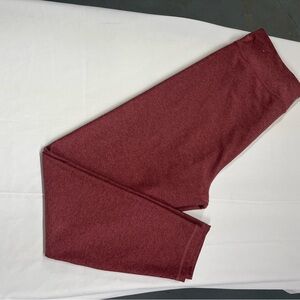 Old Navy Active Cloud Women's Racerback Capri Leggings Large